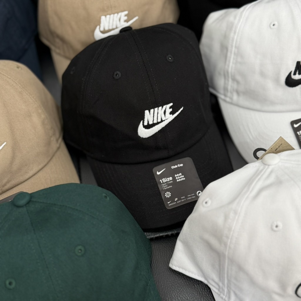 Nón Nike Đen