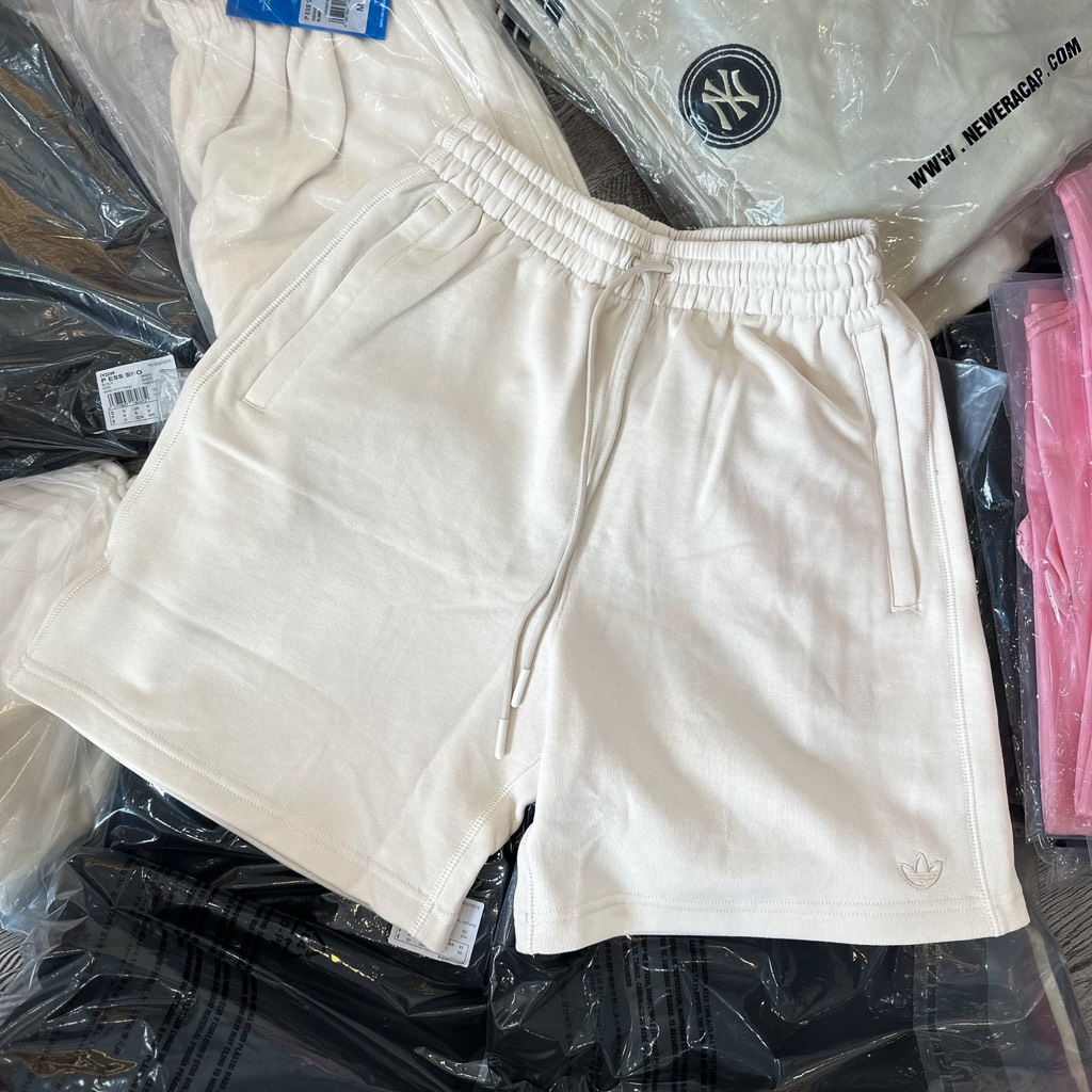 Quần Adidas Trắng IY2242