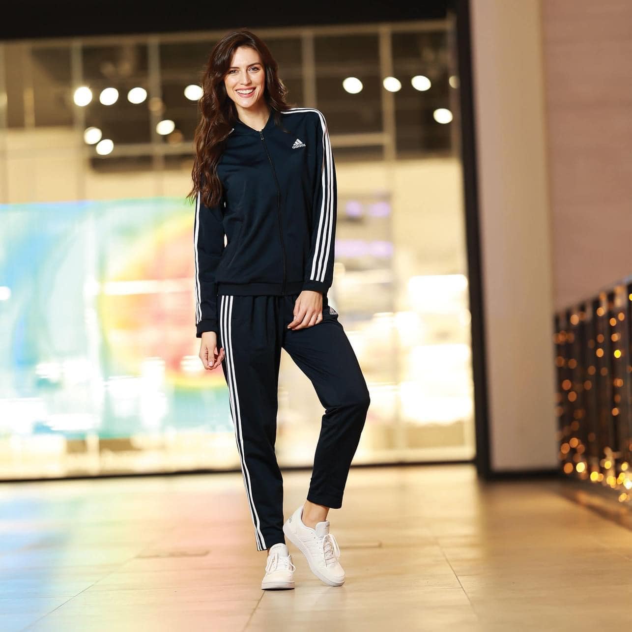 Bộ Thể Thao adidas Nữ Essentials 3-Stripes Track Suit Black GM5534