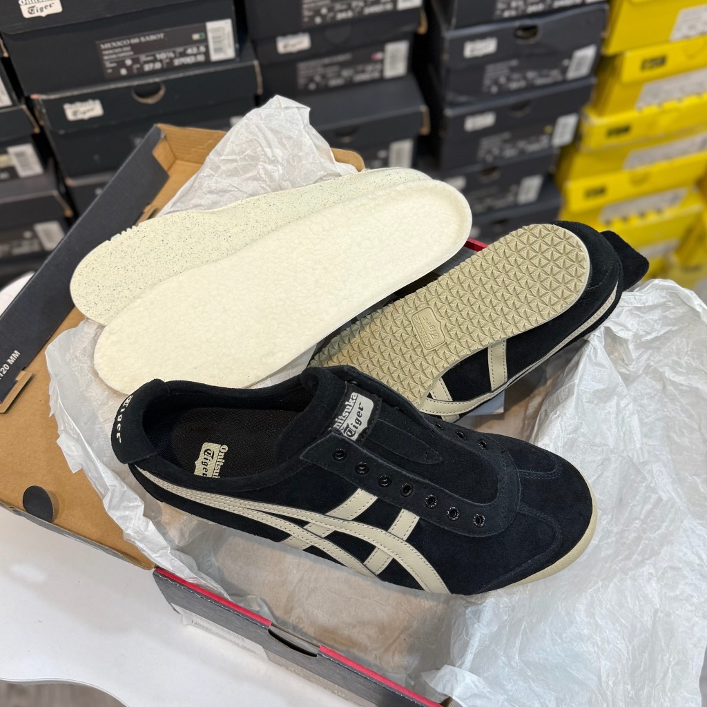 Giày Onitsuka Tiger Mexico 66 Slip On Black/Putty 1183C157-001