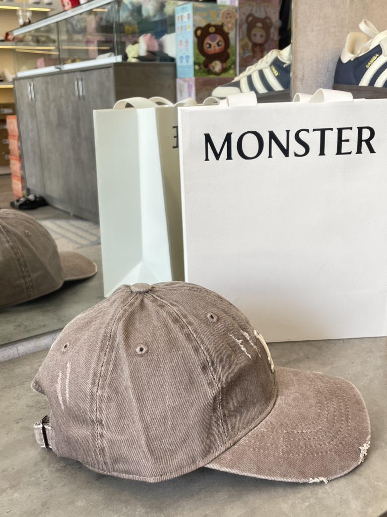 Nón LA begie chữ trắng