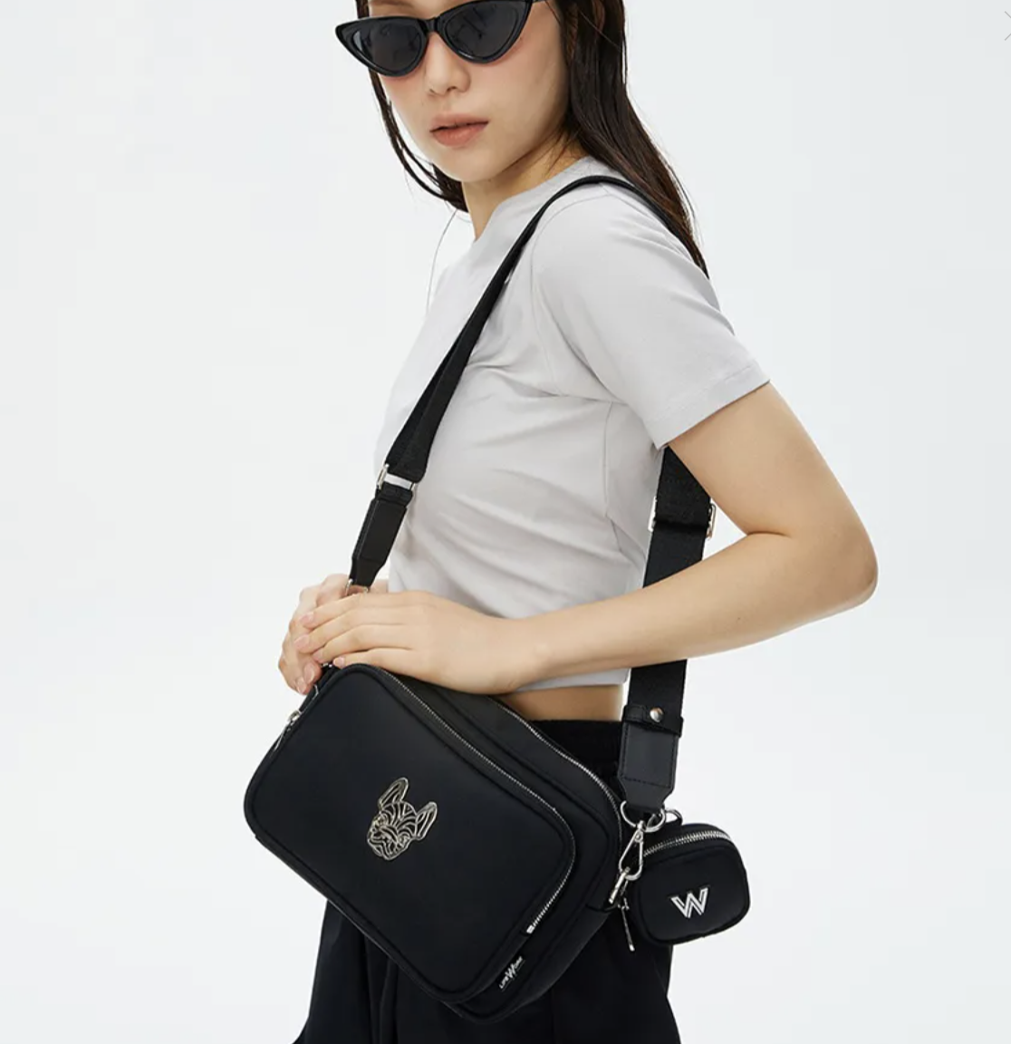 Túi Đeo Chéo LifeWork màu Black