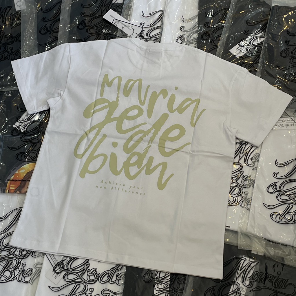 Áo Maria Ge De Bien Trắng Chữ Vàng