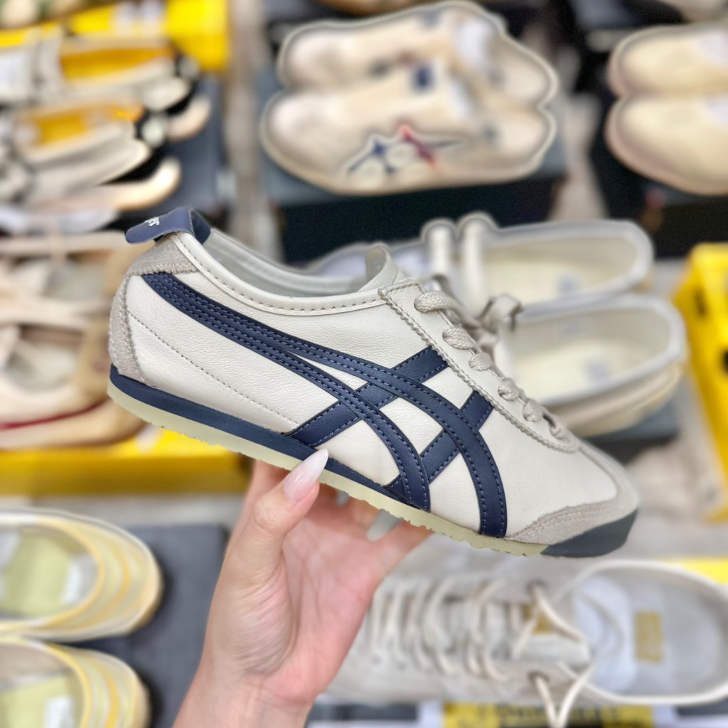 Onitsuka Tiger Mexico 66 Birch Peacoat