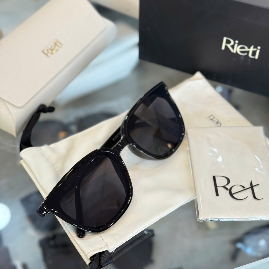 Kính Đen Rieti