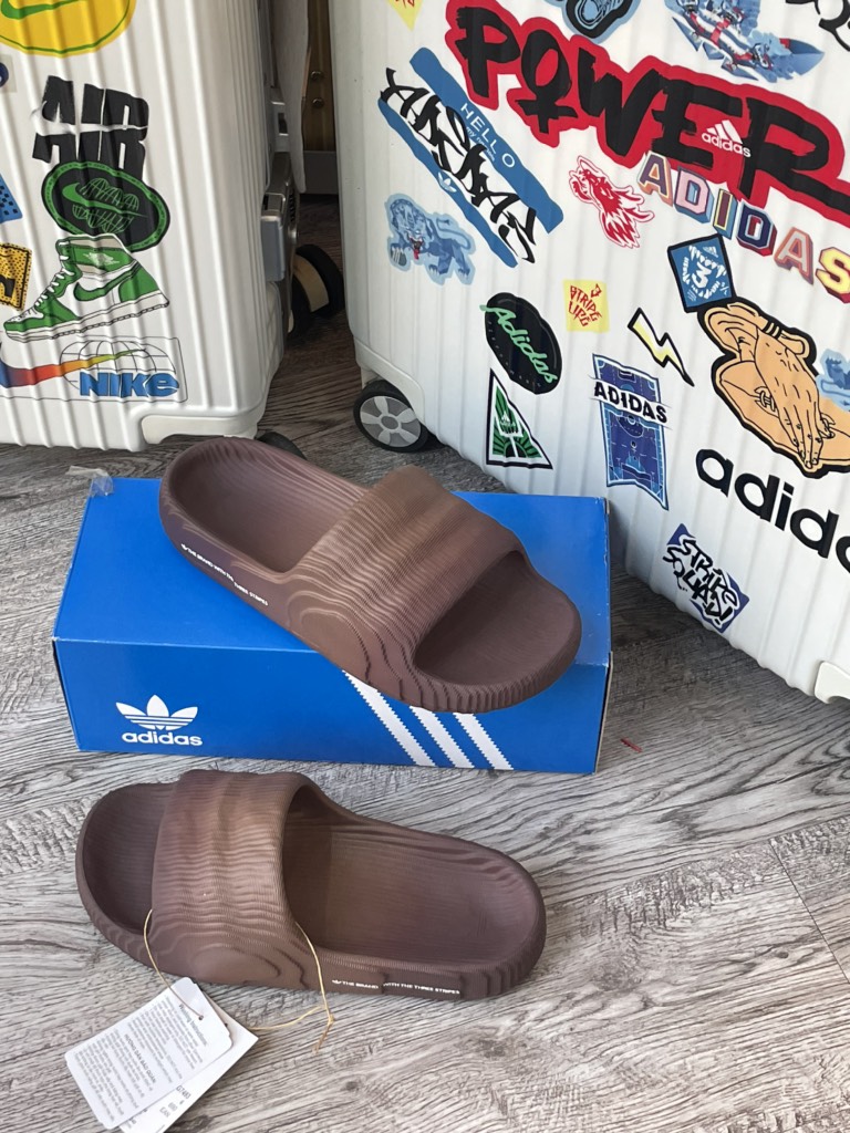 Dép ADILETTE 22 Brown