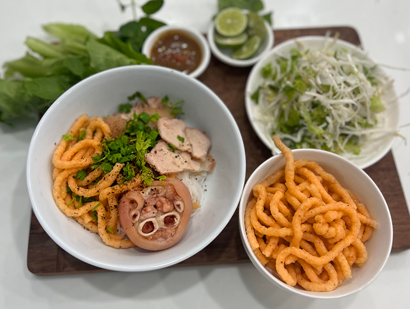 Bún Suông Hùi Yến, Đặc Sản Trà Vinh