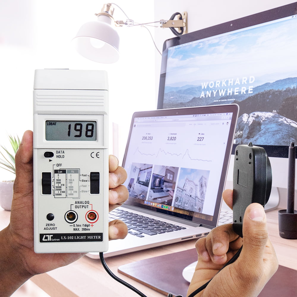 Máy đo cường độ ánh sáng Lutron LX-102