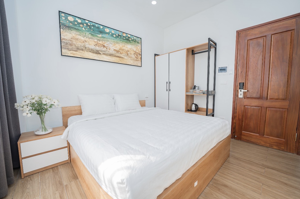 Phòng Tiêu Chuẩn View Núi (Standard Mountain View Room)