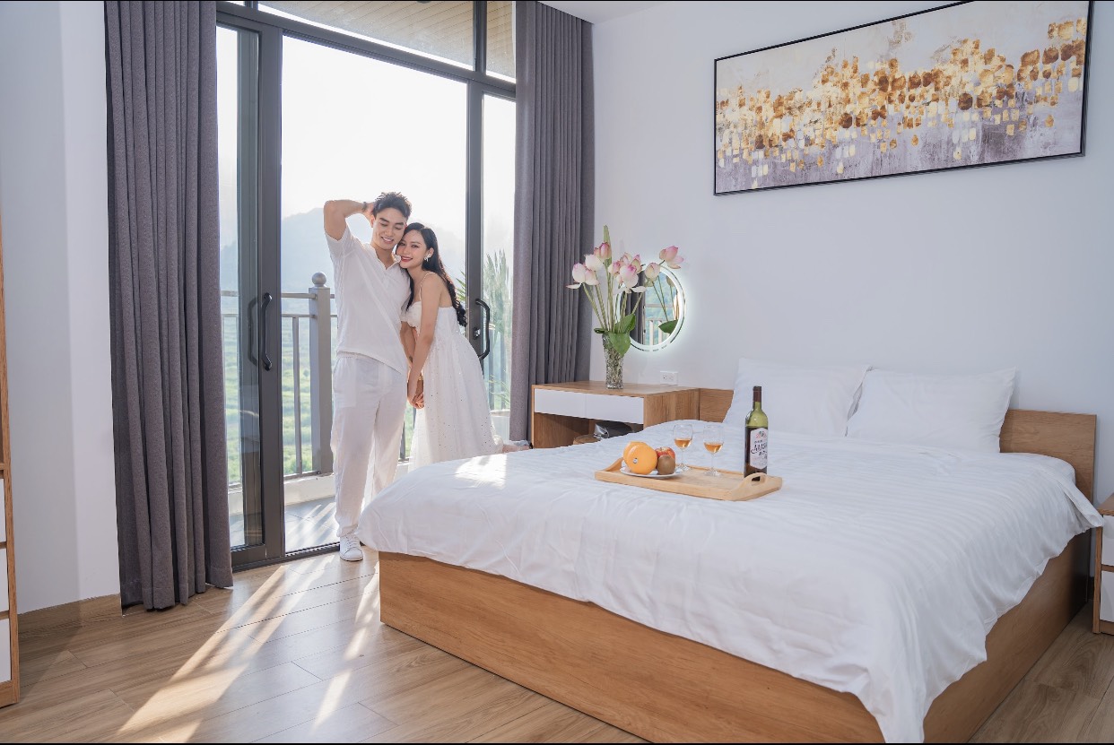 Nguyên tầng 3 nhà 5 tầng (Whole 3rd Floor)
