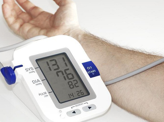Cách sử dụng máy đo huyết áp tại nhà tốt nhất