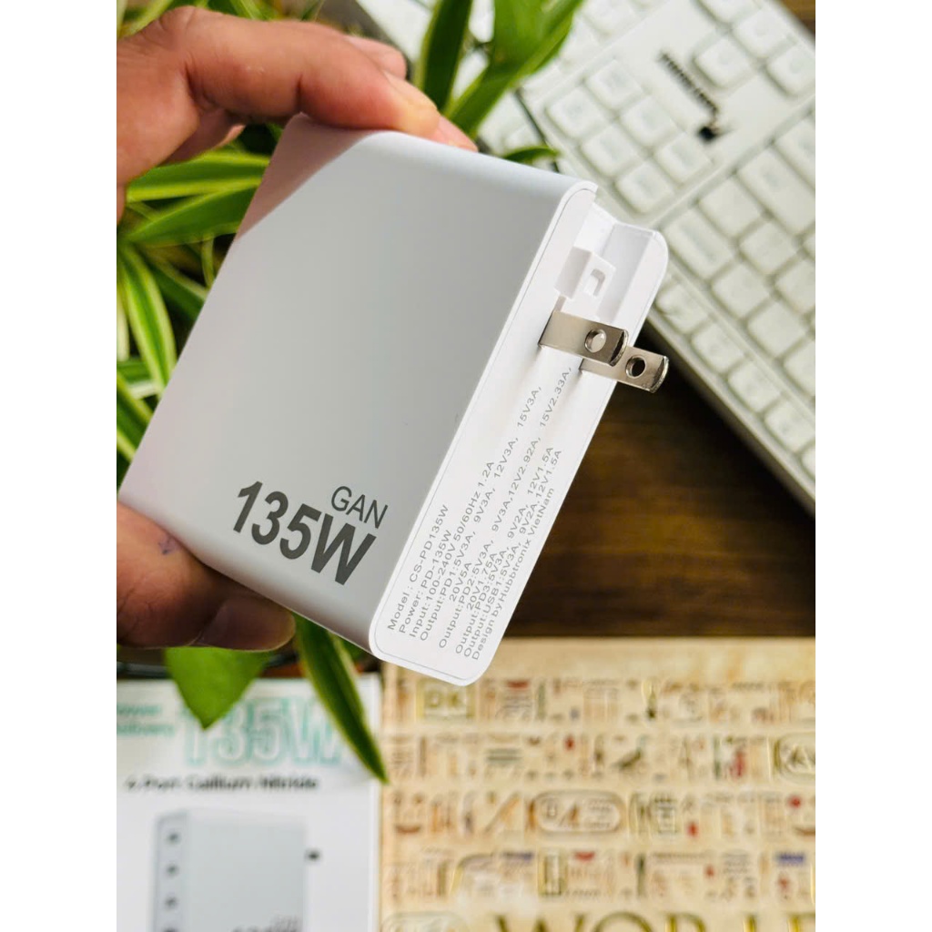 Cốc Sạc Nhanh Công suất - PD135W - GaN HubbFast 4 Cổng 3C1A PD 100W QC3.0 Sạc Laptop, Điện Thoại...