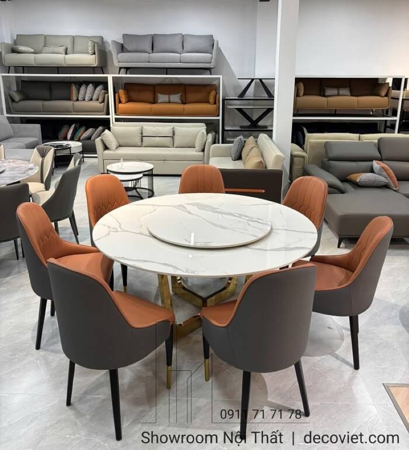 bàn tròn với chân bàn inox cách điệu làm tôn lên vẻ đẹp của bộ bàn ăn 
