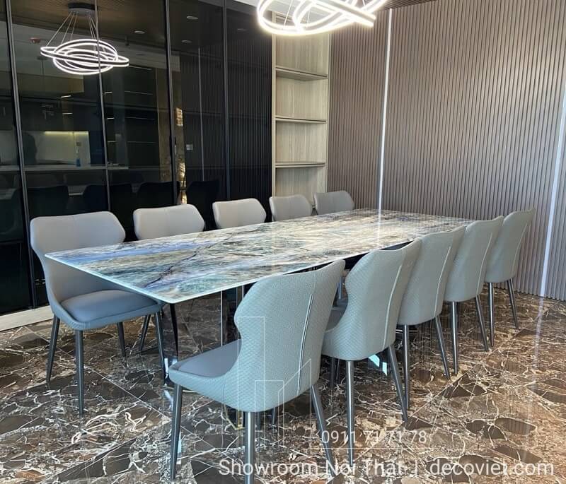 bàn ăn mặt đá 2.6m gam màu be sang trọng
