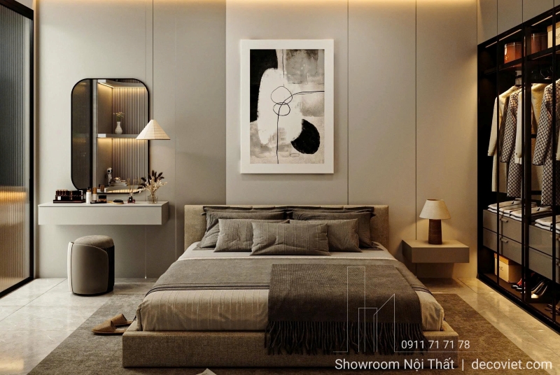 Mẫu phòng ngủ rộng rãi tích hợp tủ kịch trần và bàn trang điểm sang trọng 