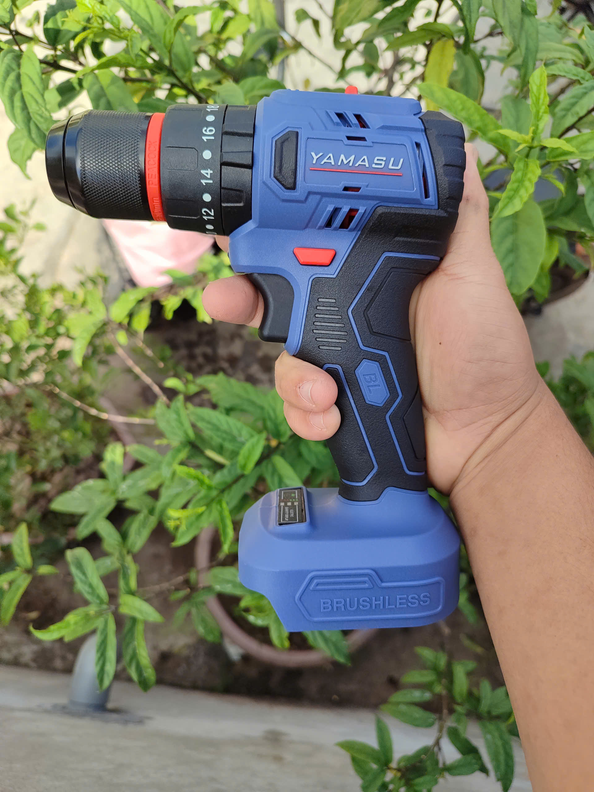 Máy khoan 3 chức năng đầu kẹp 10mm YAMASU YMS-M10 21v