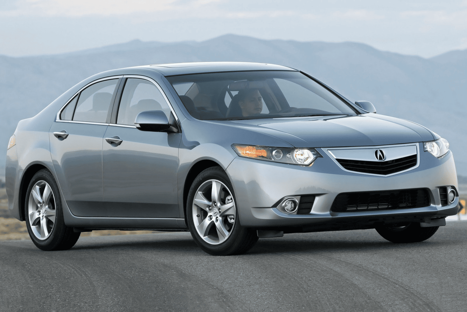 ac-quy-xe-acura-tsx
