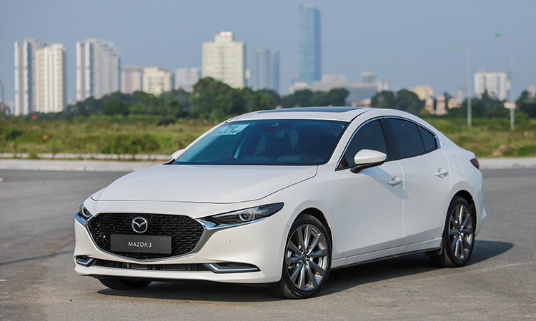 ac-quy-cho-xe-mazda-3