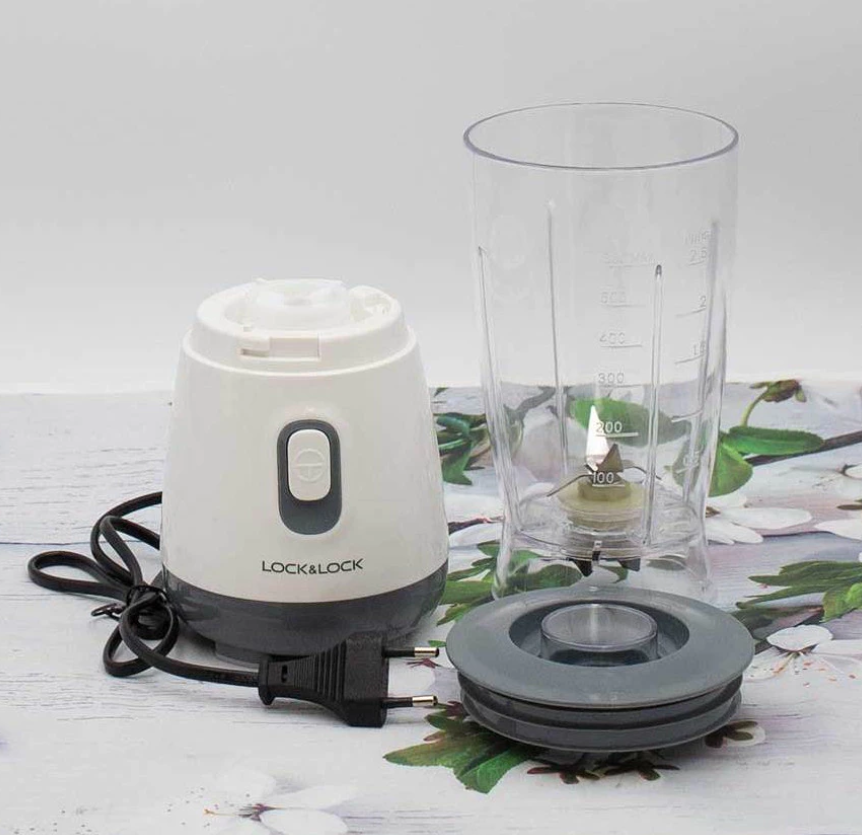 EJM436WHT - MÁY XAY SINH TỐ CÁ NHÂN Lock & Lock Personal Blender 220/240V, 50/60Hz, 250W, 600ml - Màu trắng