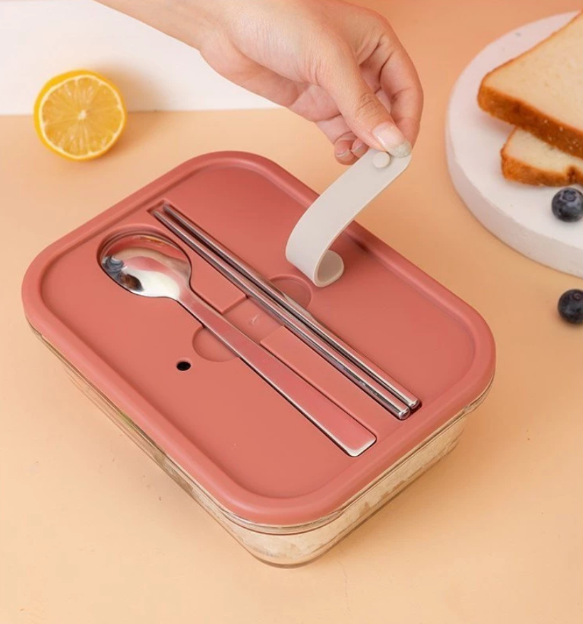 HỘP CƠM THUỶ TINH LOCKnLOCK DUNG TÍCH 930ML-kèm muỗng đũa - LLG991