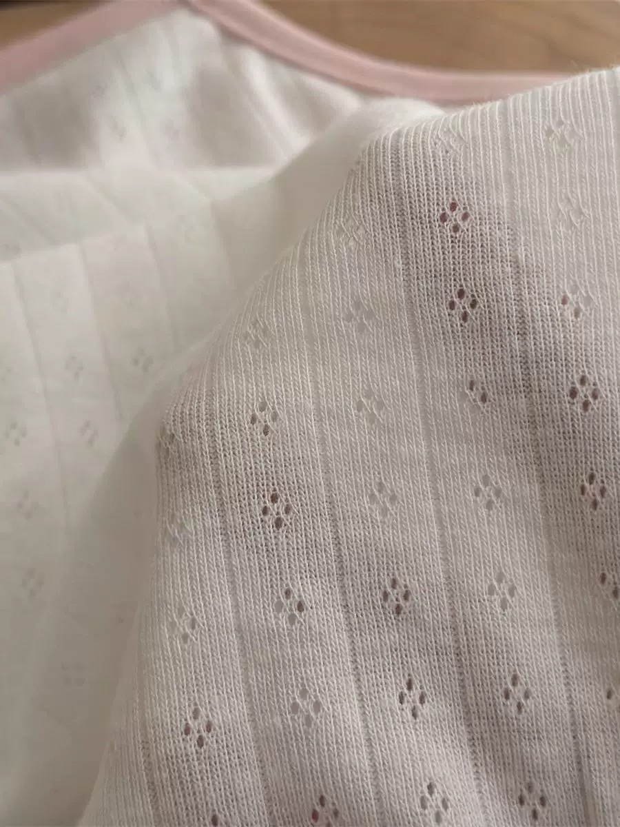 JS - Body cotton 2 dây trắng viền hồng tai thỏ(66-80)
