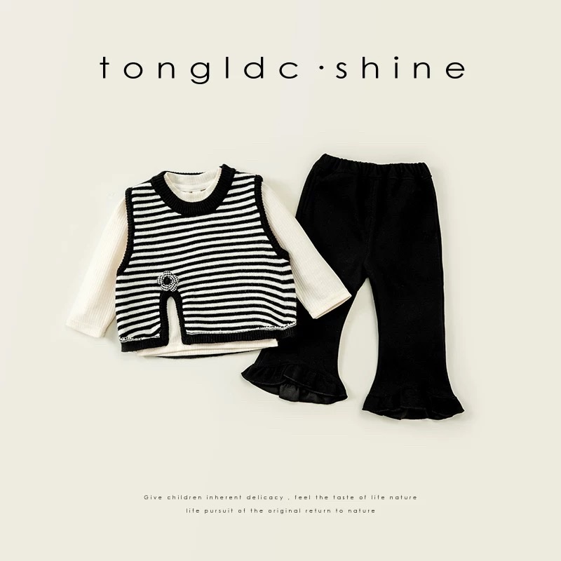 LB - Set 3 chi tiết gile len kẻ quần loe(90-130)