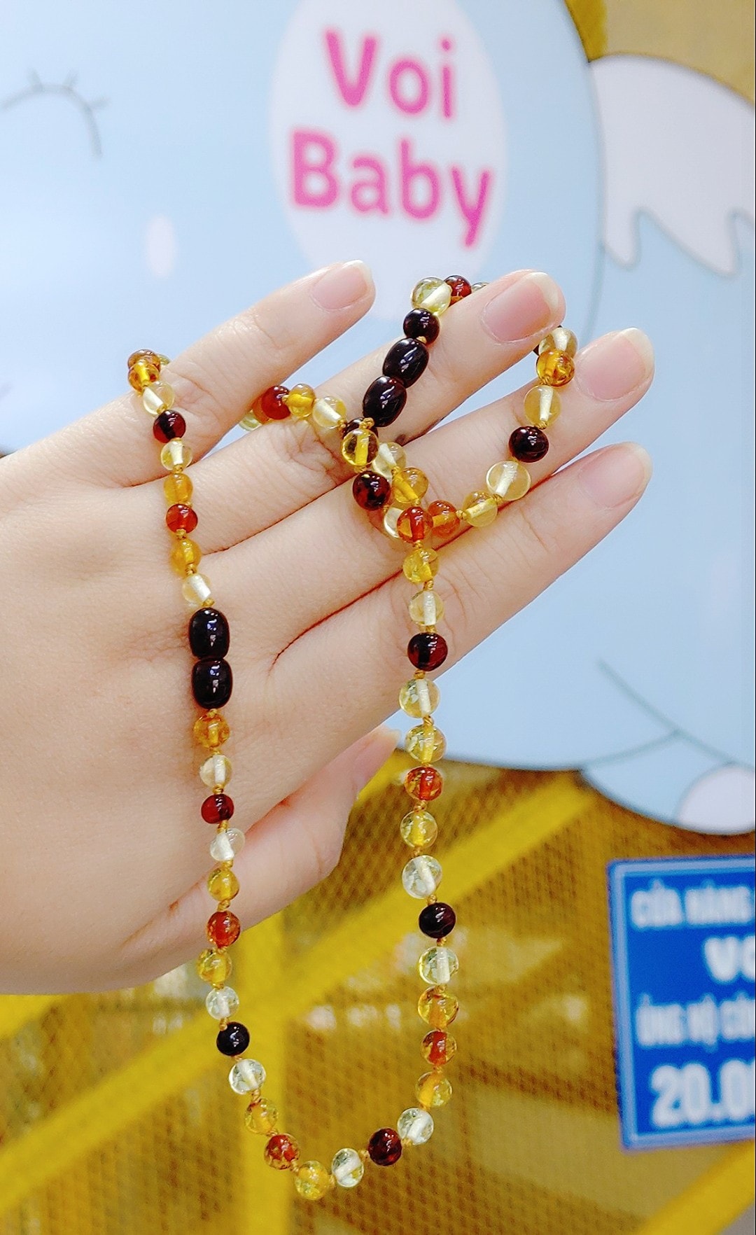 AMBER - VÒNG HỔ PHÁCH PHÁP