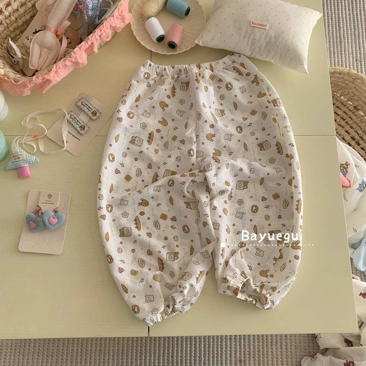LB - Quần chống muỗi mùa hè hoạ tiết bánh mì (90-130)
