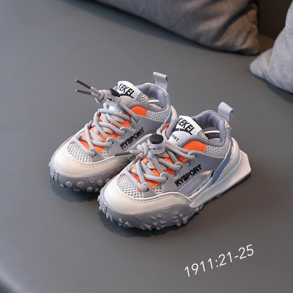 MT Giày TT RYSPORT ghi(21-25)