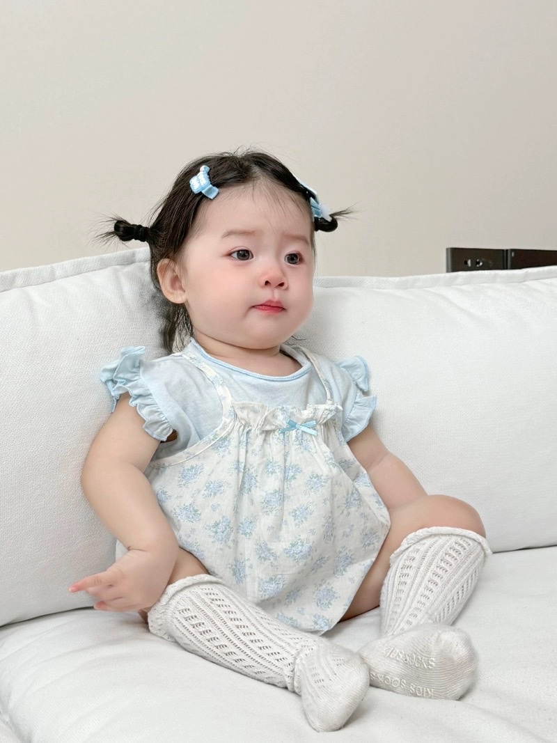 JS - Set áo xanh+yếm dây hoa nhí(66-80)