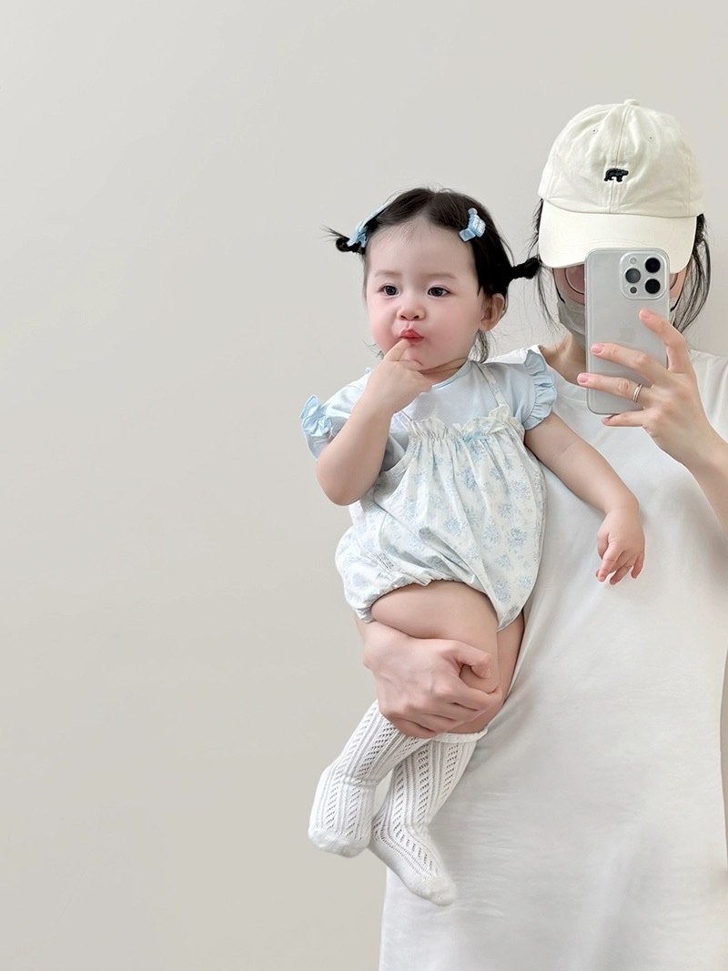 JS - Set áo xanh+yếm dây hoa nhí(66-80)