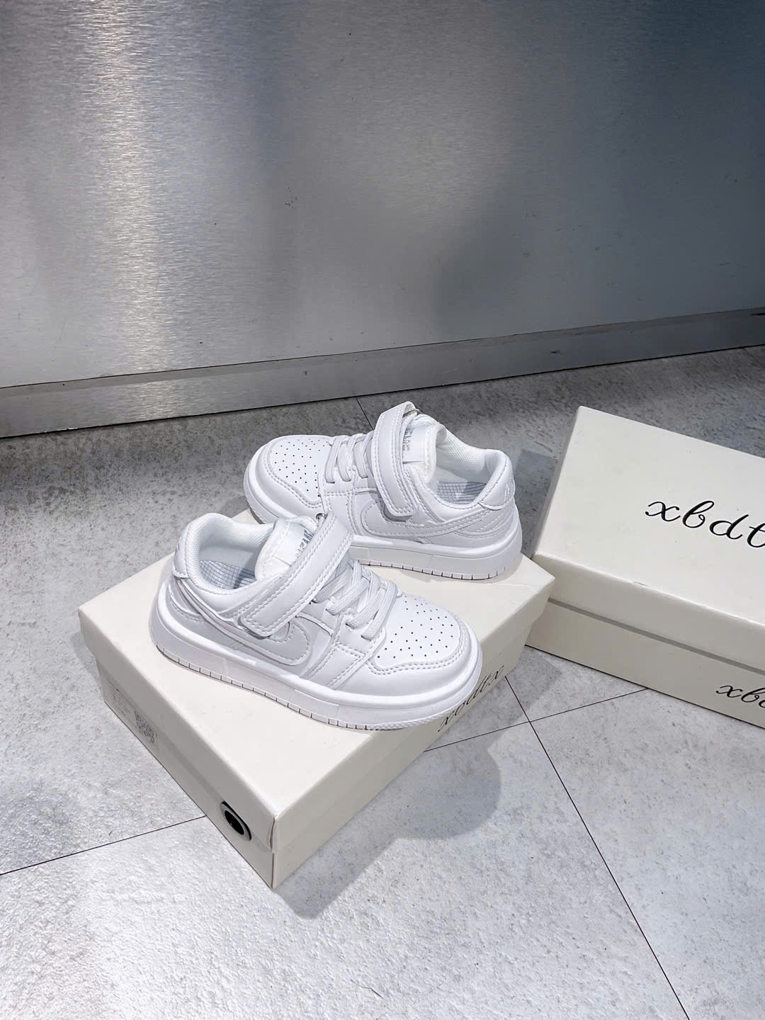 KB - GIày Sneaker NKIE trắng quai dán(27-37)