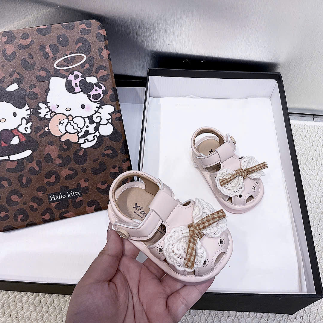 KB - Sandal tập đi đính nơ thắt caro (16-20)