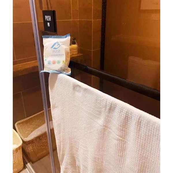 1Y+KHĂN TẮM NÉN DÙNG MỘT LẦN COTTON 70X140CM