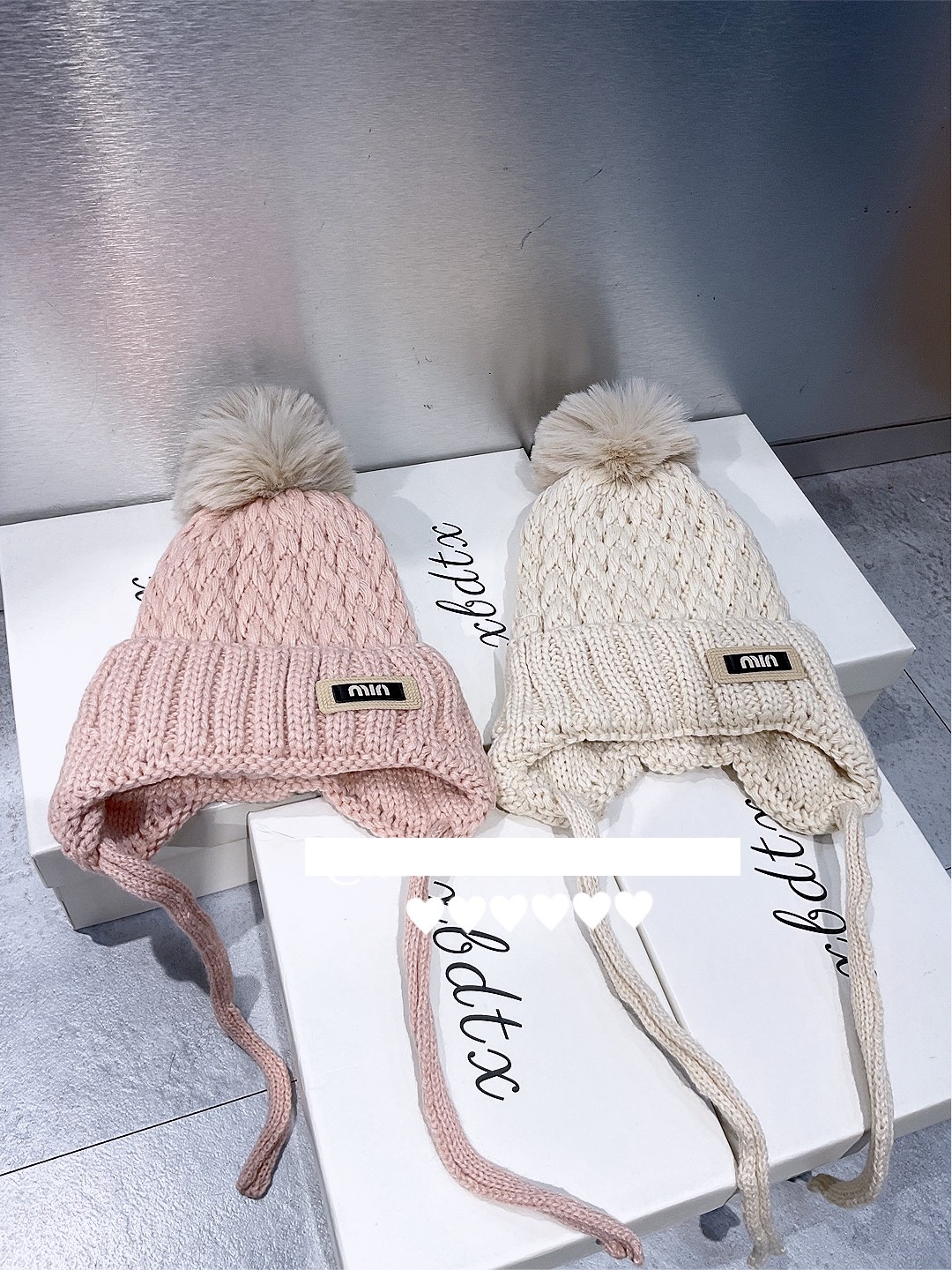 KK Mũ len quả bông MIU(4Y+/54-58cm)