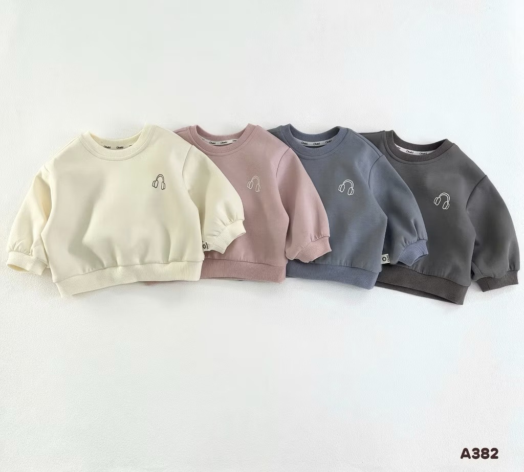 OBB - Áo sweater Gấu tai nghe(66-110)
