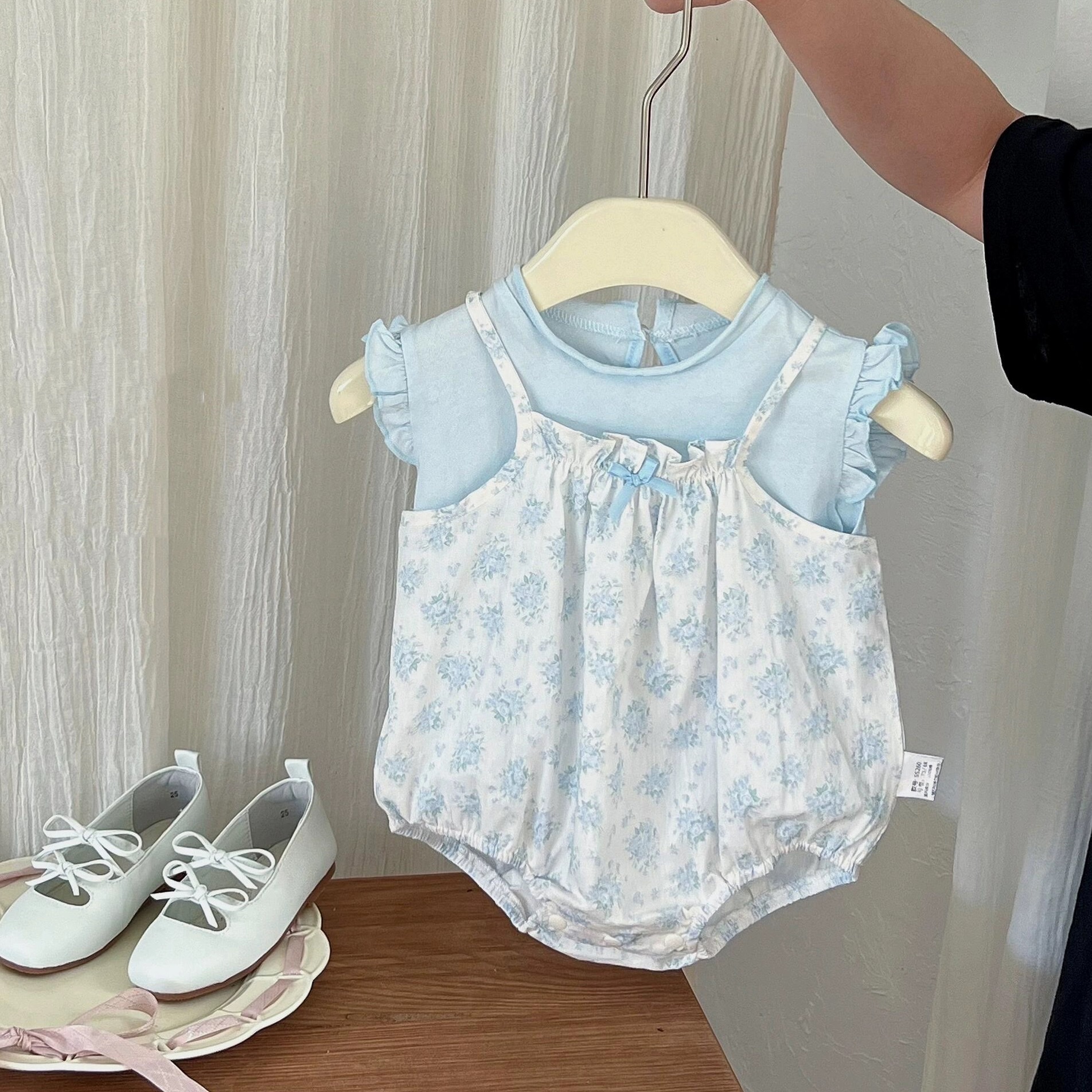 JS - Set áo xanh+yếm dây hoa nhí(66-80)