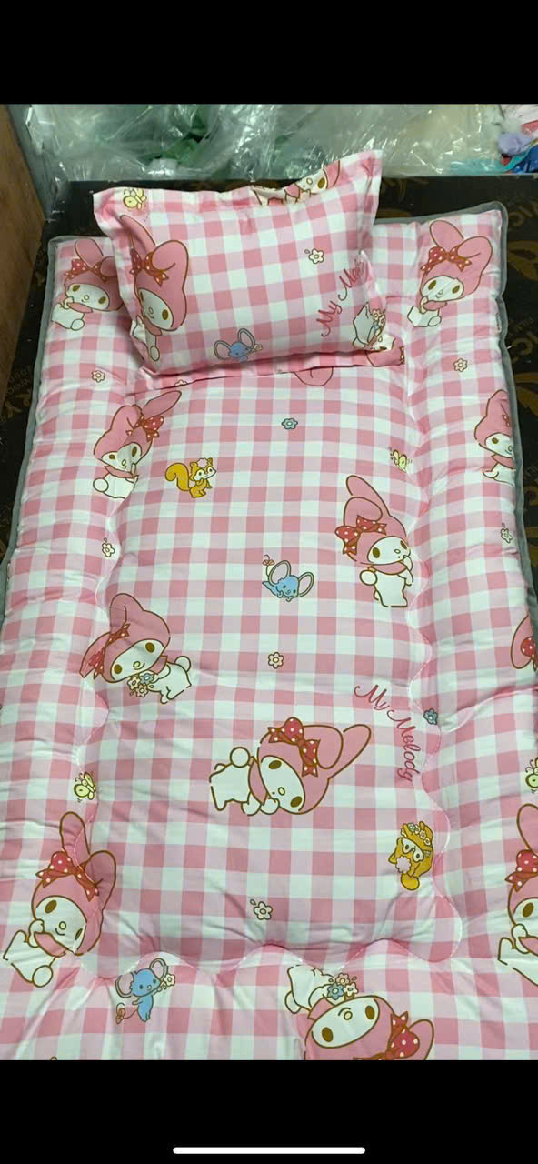 KK - SET NỆM TOPPER MUJJI KÈM GỐI