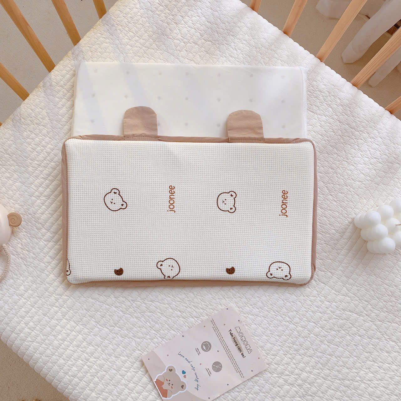 MONONA - GỐI CAO SU NON TAI GẤU