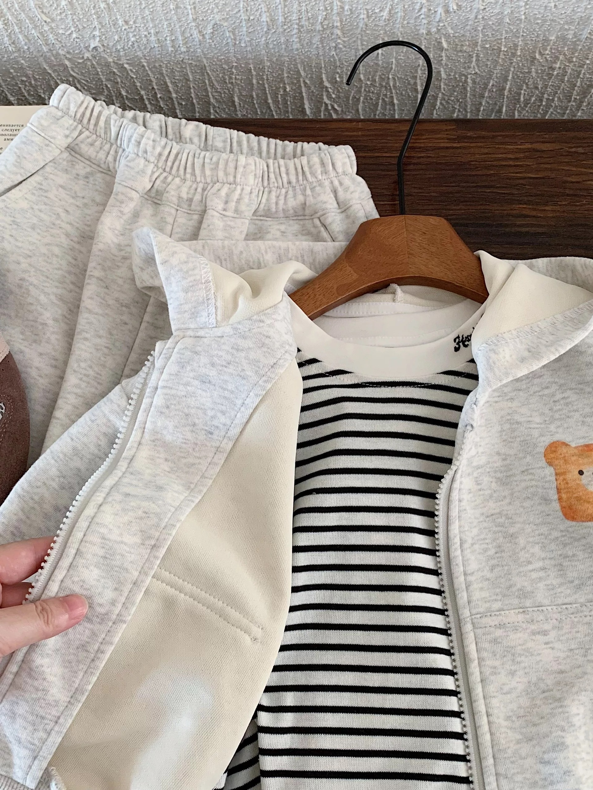 TL - Bộ nỉ khoá kéo in Gấu(90-140)