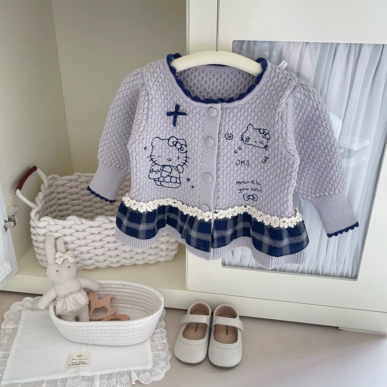 BK - Áo cardigan len Hello Kitty (90-130)