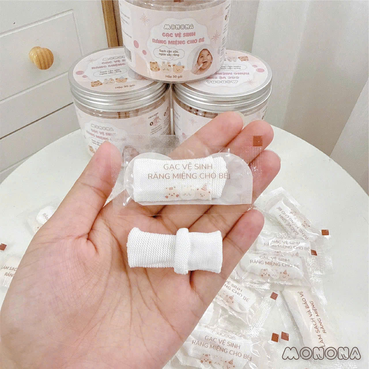 MONONA - GẠC VỆ SINH RĂNG MIỆNG