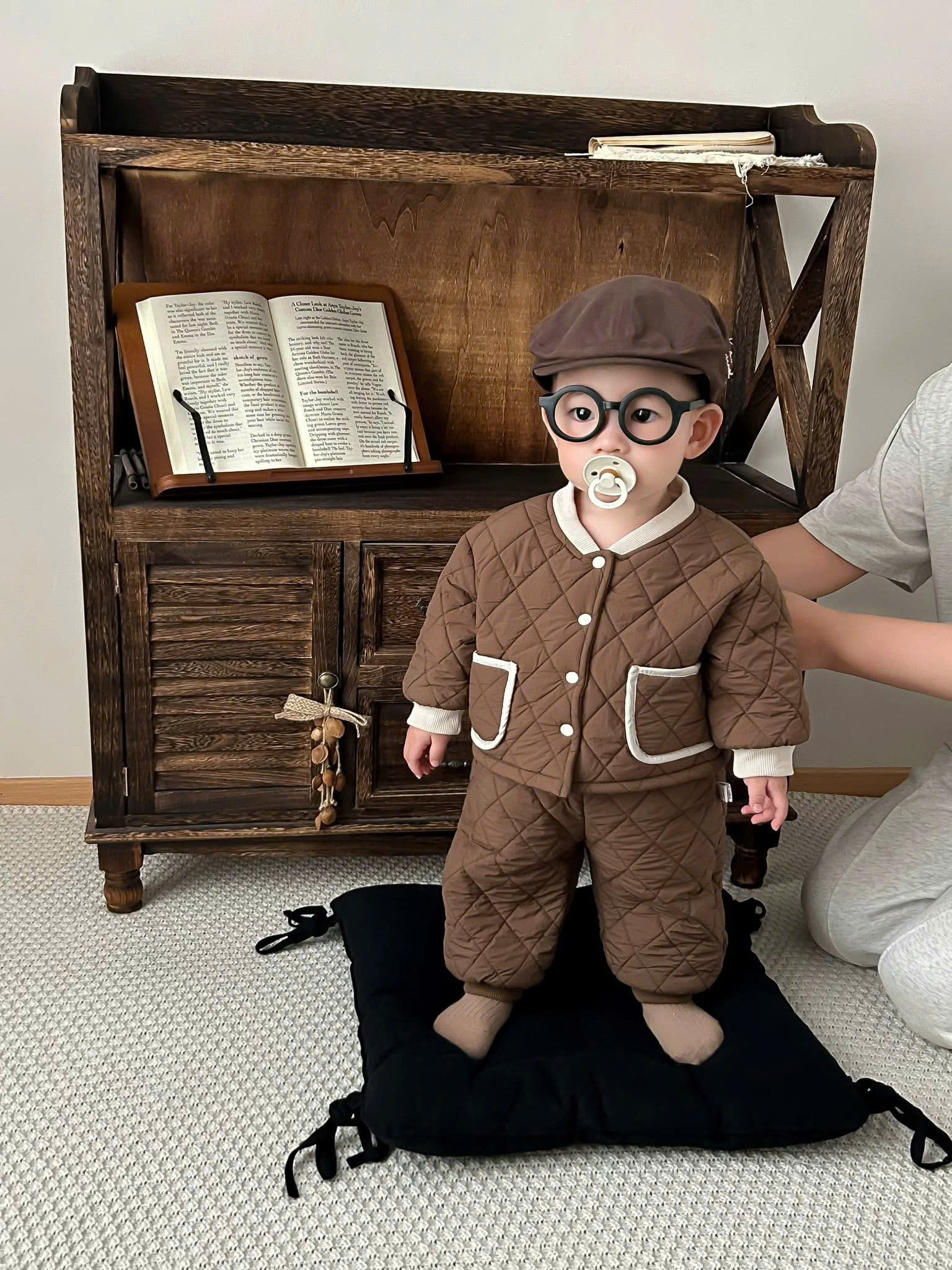 TMT - Bộ phao chần bông lót nỉ nâu(73-100)