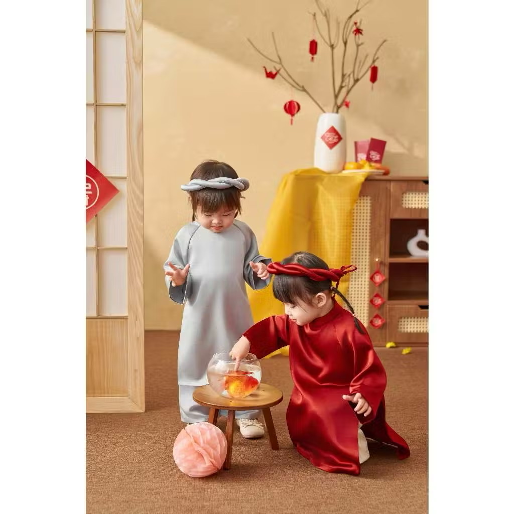 OBEBI - Áo dài vải lụa trơn kèm mấn(73-120)