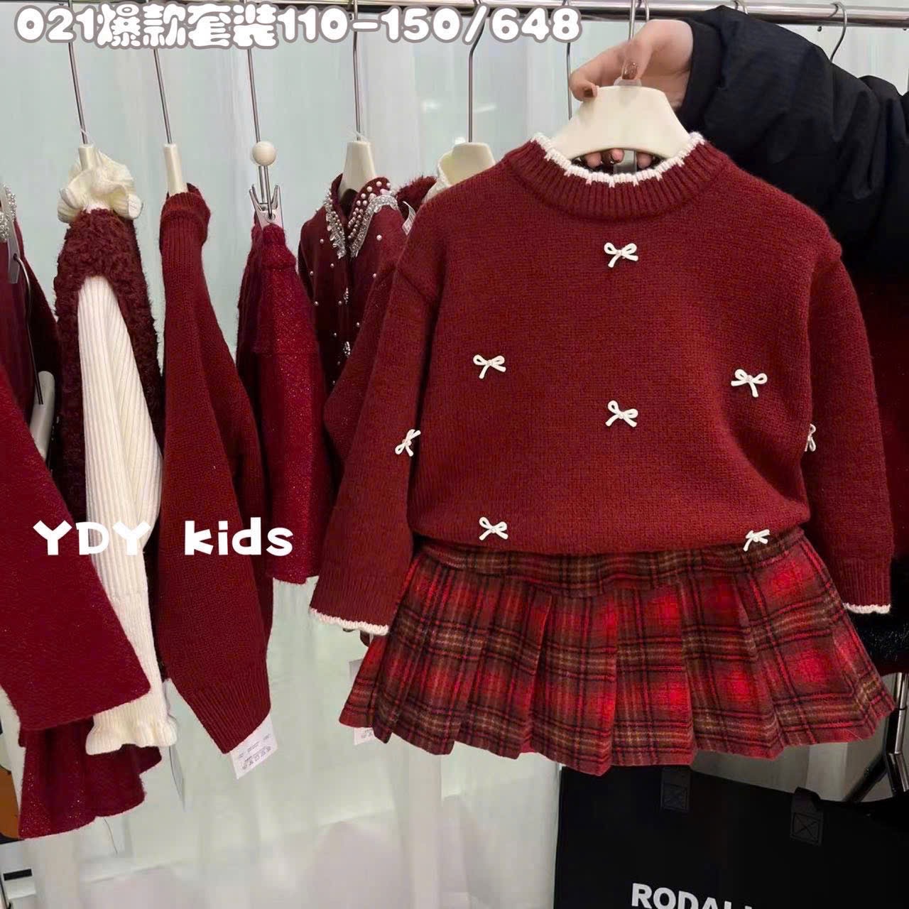 LB - Set áo len đỏ đính nơ+ CV dạ kẻ đỏ(110-150)