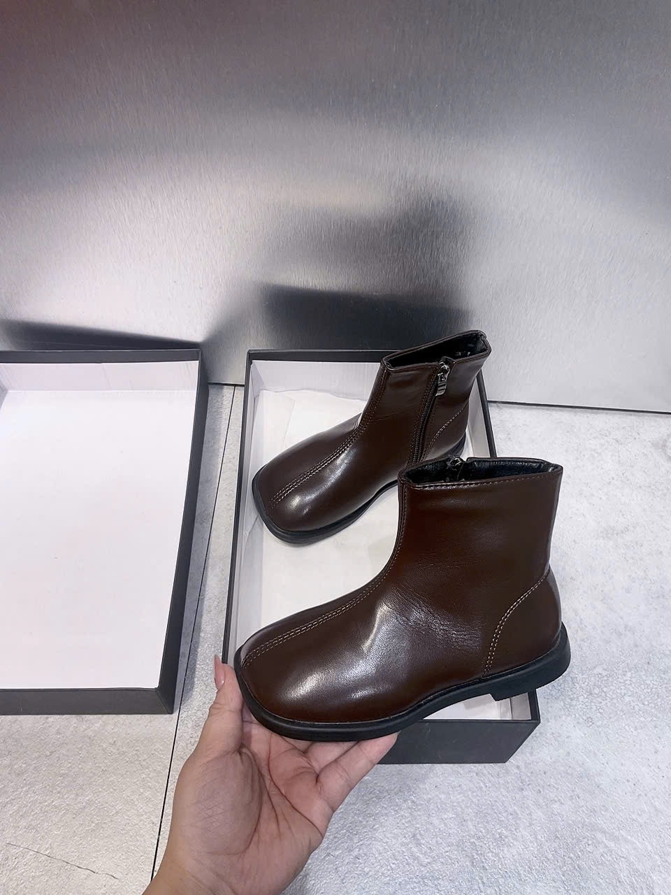 KB - Bốt cổ thấp nâu trơn(29-34)