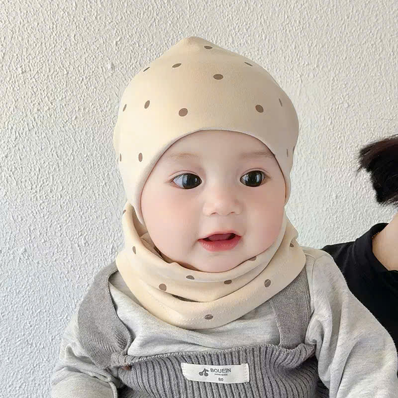BK - Mũ cotton be chấm bi+khănn(M-L)