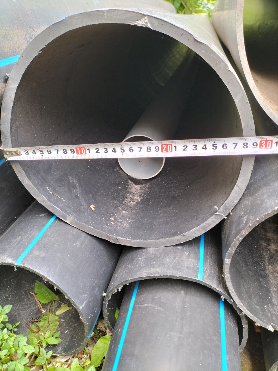 ỐNG HDPE GIÁ RẺ ĐỂ THOÁT NƯỚC VÀ BƠM CÁT