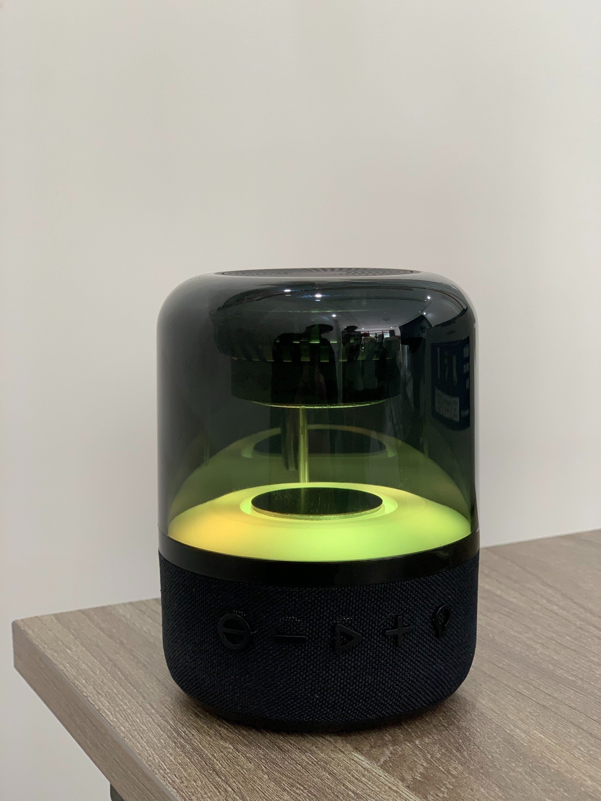 Loa Bluetooth Mini Bass Cực Mạnh - Đổi Màu Liên Tục | KALES