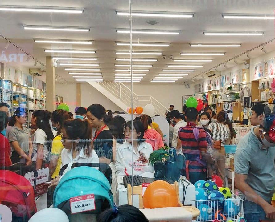 Dự án cấp đèn led cho chuỗi cửa hàng BIBOMART - Hệ thống cửa hàng mẹ và bé số 1 Việt Nam